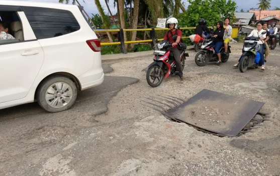 Pemprovsu Alokasikan Rp4,5 Miliar Ganti Lantai Jembatan Idano Mo'awo Gunungsitoli