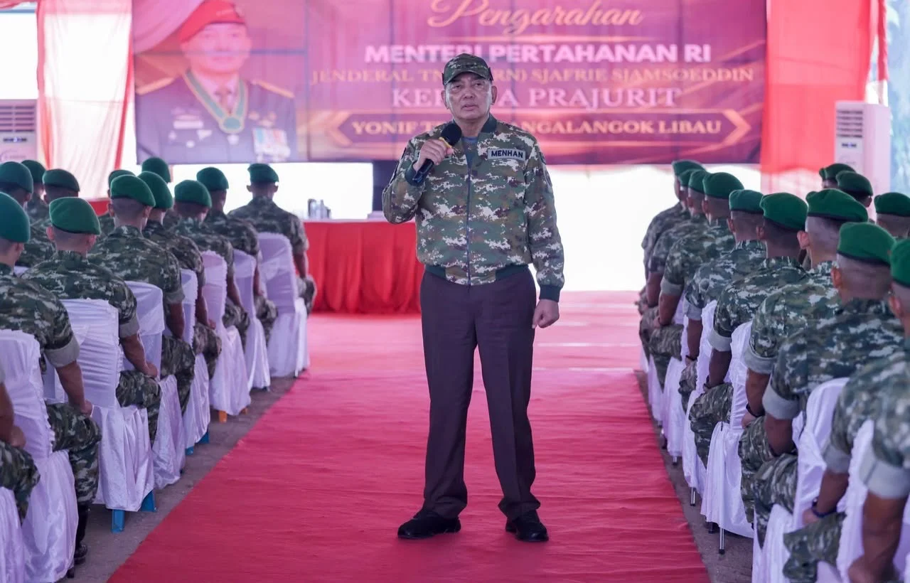 Menhan Sjafrie Tinjau Yonif TP 926/PL | LPP RRI