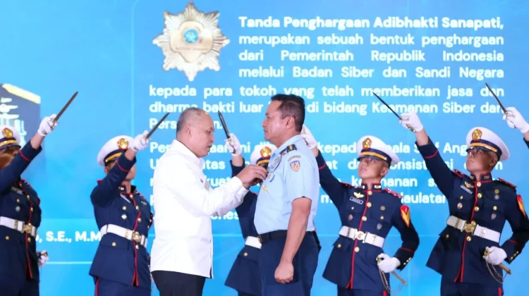 BSSN Beri Anugerah Adibhakti Sanapati buat KSAU