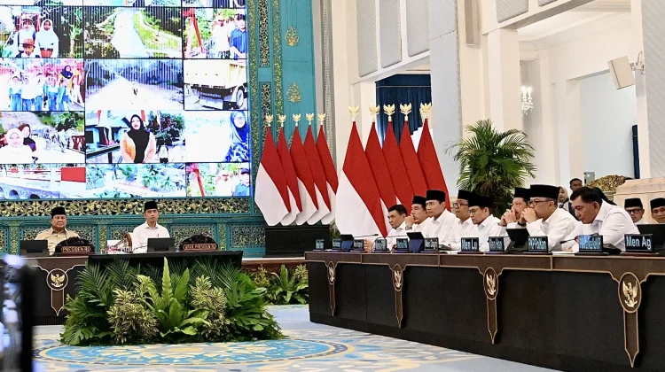 Menhan Sjafrie Mengikuti Sidang Kabinet Paripurna Bahas Kesiapan Idulfitri