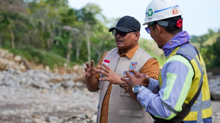Kaposwil PRR Aceh Pastikan Progres Jembatan Rangka Baja Wih Porak Berjalan Lancar