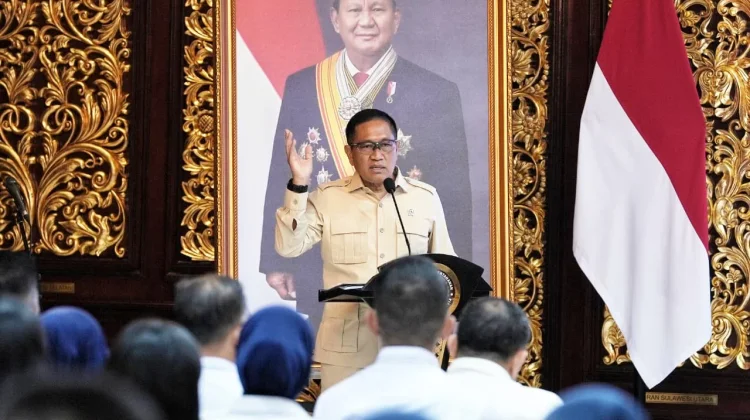 Bangun Generasi Pemimpin, Wamenhan Dorong Siswa SMA TN Perkuat Nasionalisme