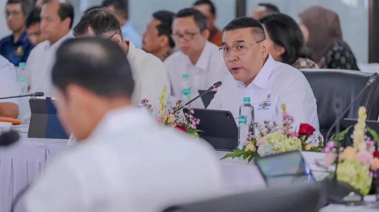 Wamen Ossy: Revisi RTRWN Kunci Percepatan Pengembangan Jaringan Kereta Nasiona