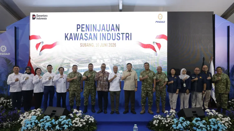 Menhan Tinjau Perkembangan Proyek Mobil Nasional di Subang