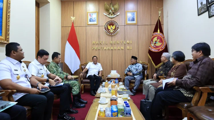 Wamenhan RI Terima Kunjungan Rektor UI