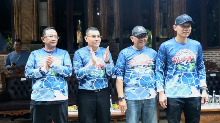 Wamen Ossy Hadiri Gerakan Nasional “AYO Muliakan Sungai”
