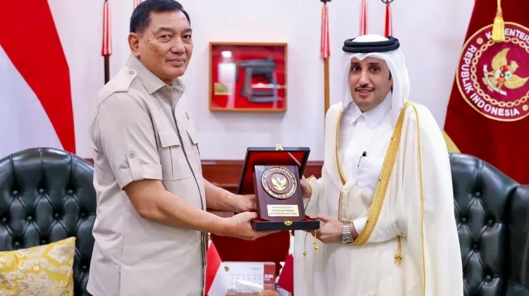 Menhan RI Terima Kunjungan Dubes Qatar, Bahas Penguatan Kerja Sama Pertahanan
