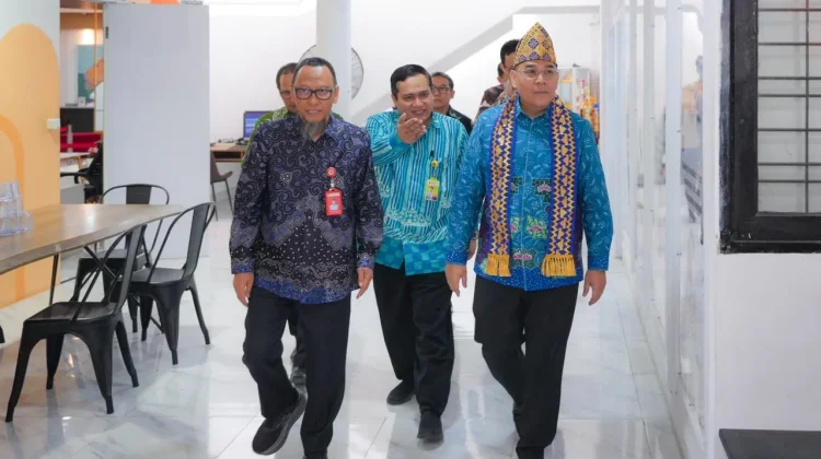 Sambangi Lampung, Wamen ATR/BPN: Pelayanan di Loket Jadi Ukuran Keberhasilan Kantah