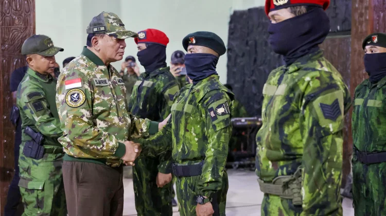 Menhan RI Hadiri Pelantikan Kenaikan Pangkat Luar Biasa Prajurit TNI