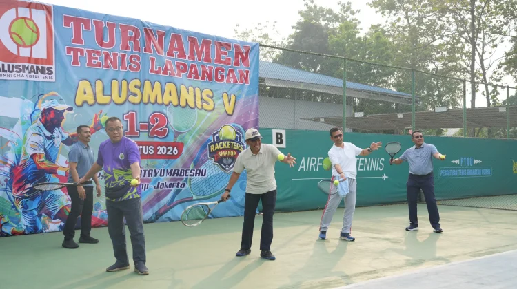 Wamenhan Buka Turnamen Tenis Beregu Alusmanis V 2026