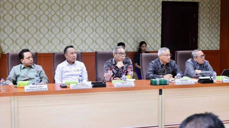 Menteri Nusron Minta Pemda NTT Dukung Transformasi Layanan Pertanahan
