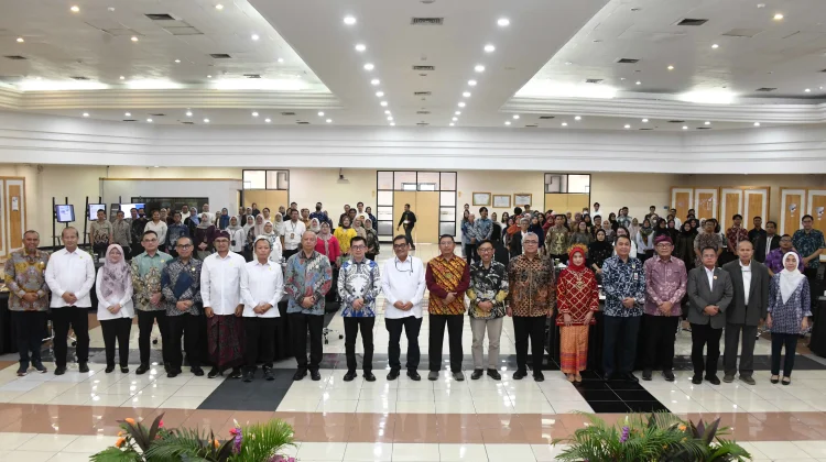 Pengentasan Kemiskinan Butuh Administrasi Publik yang Terintegrasi
