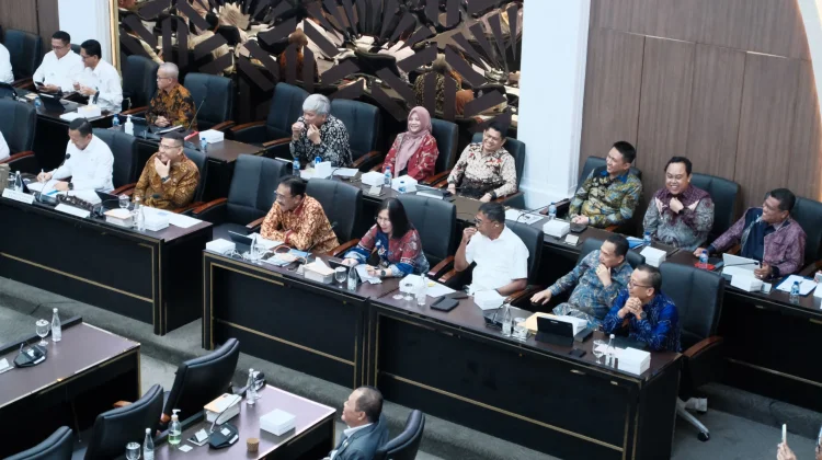 Wamen Ossy Rapat Kerja Bersama Baleg DPR RI Bahas Penyusunan RUU Reforma Agraria