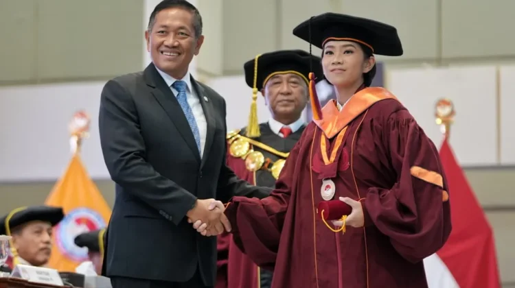 Wamenhan Hadiri Wisuda Unhan RI, Tekankan Pentingnya Integritas dan Nasionalisme