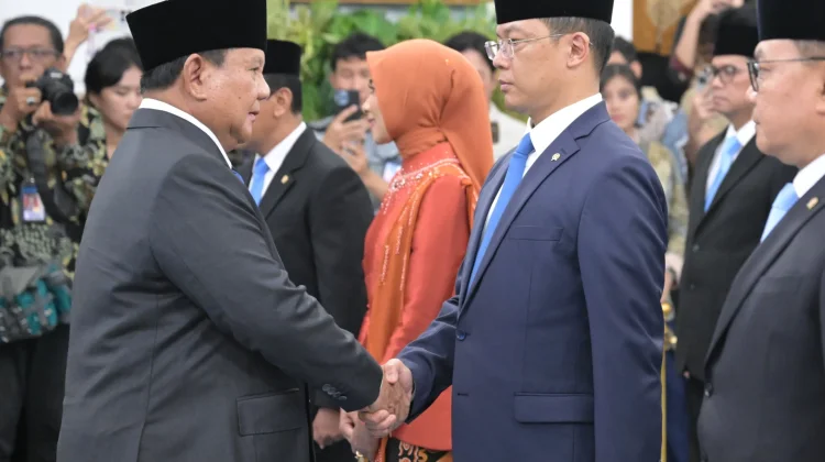 Menhan Sjafrie Hadiri Pelantikan Pejabat Kabinet Merah Putih