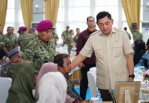 Kunjungi Mako Kormar, Menhan Beri Dukungan Moril Keluarga Prajurit