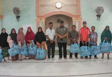Kasatgaswil  Serahkan Bantuan Peralatan Dapur ke 600 KK di Bireuen