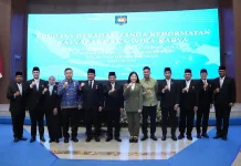 Mendagri Serahkan Penghargaan Satyalancana atas Inovasi Sektor Maritim