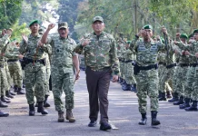 Menhan Tinjau Marshaling Area Yonif TP 938/Pancasona