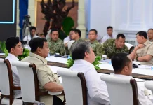 Menhan Hadiri Rapat Terbatas Bahas Percepatan Penguatan KDMP