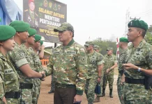 Menhan Tinjau Marshaling Area Yonif TP 941/Singa Perbangsa, Tekankan Pengabdian