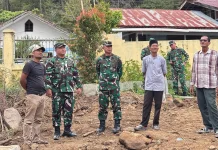 TNI Bangun Jembatan Gantung di Dabun Gelang