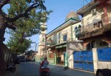 Selembar Sertipikat Menjaga Amanah Tanah Wakaf
