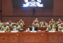 Wamenhan Hadiri Raker dengan Komisi I DPR, Persetujuan Lelang Eks KRI Ki Hajar Dewan