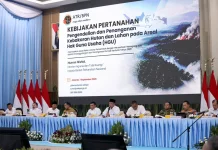 Menteri Nusron Peringatkan Pengusaha: Kebakaran Lahan Dapat Batalkan HGU