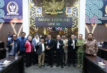 Wamenhan Hadiri Raker Kemhan/TNI dengan Baleg DPR, Bahas RUU Reforma Agraria