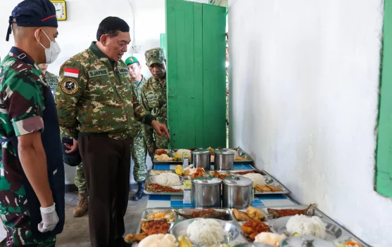 Menhan Sjafrie Tinjau Secaba Rindam XIII/Merdeka - RRI.co.id