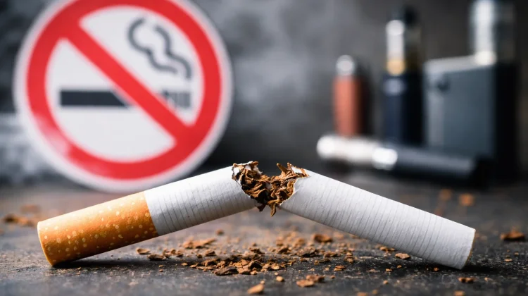 Ahli Paru: Rokok dan Vape Bukan Pereda Stres