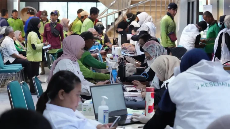 Ratusan PJLP Ikuti CKG di Kantor Wali Kota Jakarta Timur