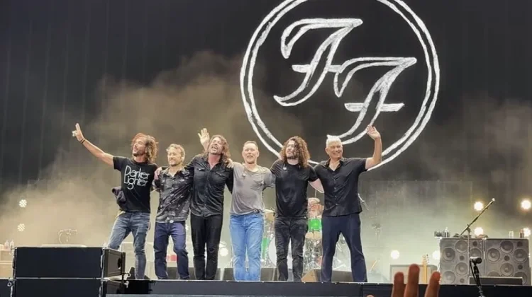 Foo Fighters Umumkan Album Baru 'Your Favorite Toy' dan Rilis Single U