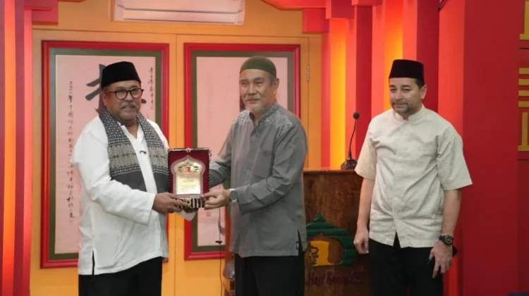 Pererat Silaturahmi, Rano Safari Ramadan di Masjid Lautze