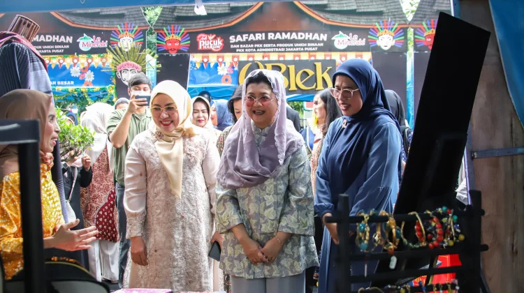 Safari Ramadan Jakpus Dikunjungi Ketua TP PKK DKI di Masjid Sunda Kelapa