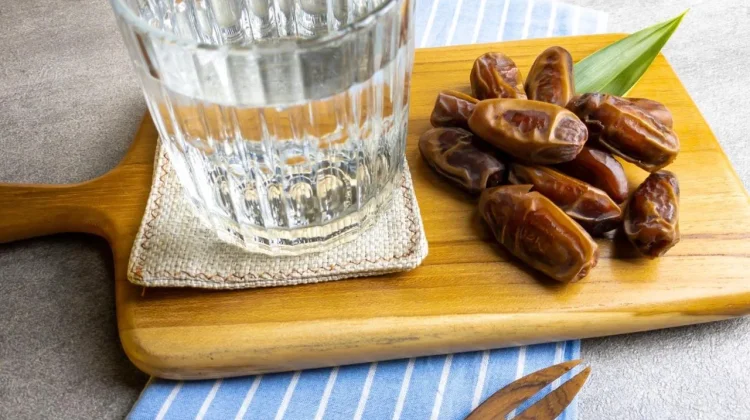 Strategi Jaga Berat Badan saat Ramadan
