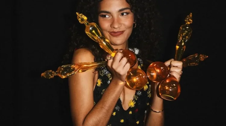 Olivia Dean Borong Piala di Brit Awards 2026