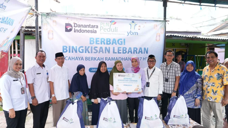 YBM PLN EPI Salurkan 300 Bingkisan Lebaran