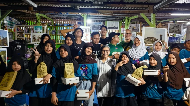 Kolaborasi Komunitas Tebar Berkah Ramadan di Cilincing