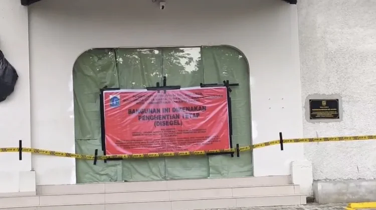 Pemprov DKI Segel Permanen Bangunan Atlas Padel di Kembangan