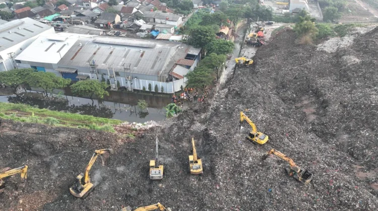 Operasional TPST Bantargebang Ditargetkan Pulih dalam Sepekan