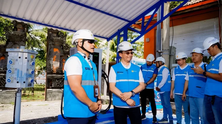 PLN Pastikan SPKLU Siap Layani Pemudik Kendaraan Listrik Jalur Jawa–Bali