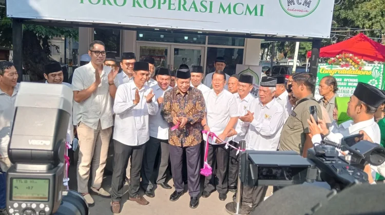 Menteri Koperasi : Koperasi MCMI Masjid Cut Meutia Bisa Perkuat Ekonomi Umat