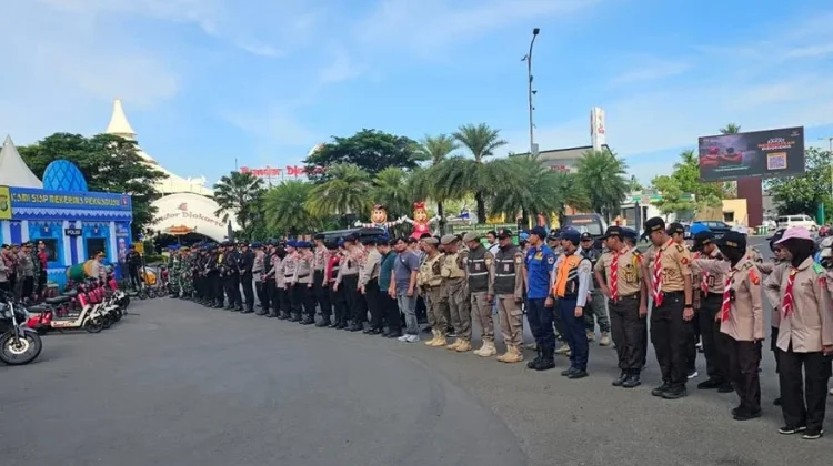 Ratusan Petugas Gabungan Disiagakan di Pantai Lagoon Ancol