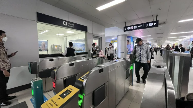 Hari MRT 2026, Naik MRT Hanya Rp243