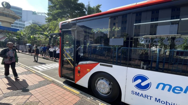Transjakarta Operasikan Bus Tambahan ke Pulo Gebang Selama Arus Balik Lebaran