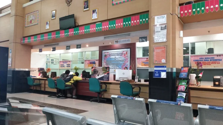Layanan PTSP Jakbar Kembali Normal usai Libur Lebaran