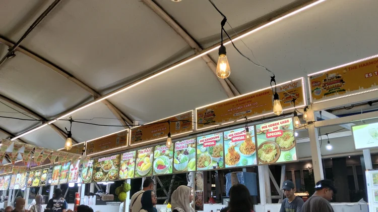 Kuliner Kawasan Blok M, Kedai Legendaris hingga Jajanan Kekinian