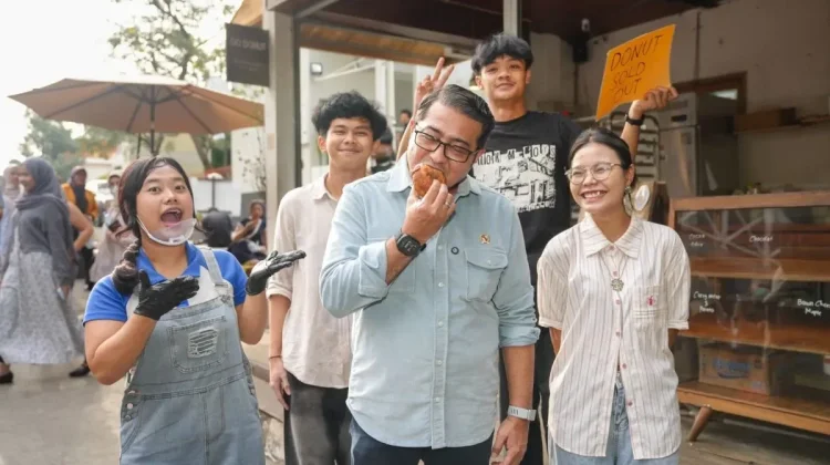 Menekraf Nilai Blok M Sebagai Pusat Aktivitas Ekonomi Kreatif